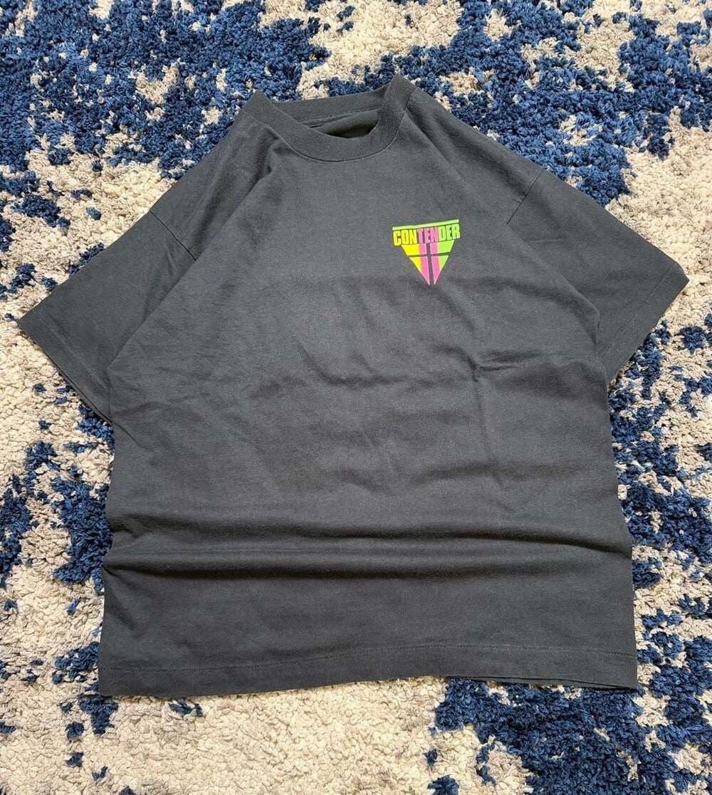 Vintage Contender Fighting To Win Graphic T-Shirt Black Single Stitch